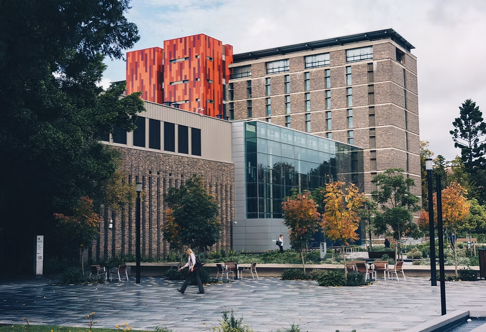 Why On-Site Composting with the T-REX Composter Is a Smart Move for Universities 19 Why On-Site Composting with the T-REX Composter Is a Smart Move for Universities